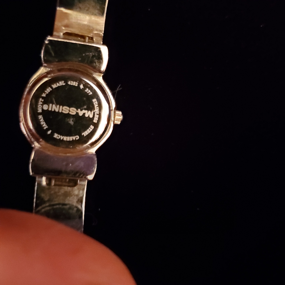 🖤Pt. 2- VTG Gorgeous Silver & Rhinestone Watch🖤 - Picture 9 of 16